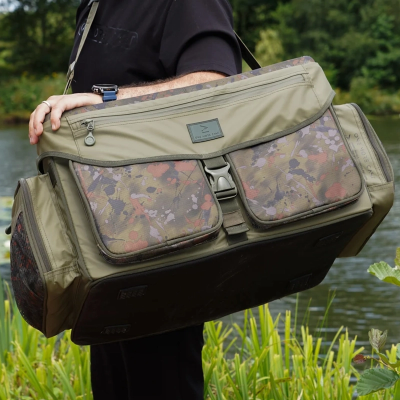 OMC Heist XL Carryall